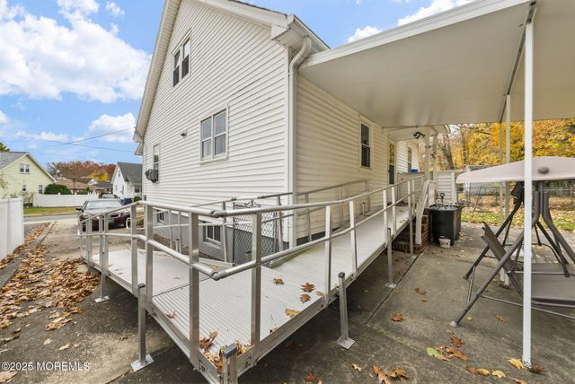 23 W Grochowiak Street, South River, NJ 08882