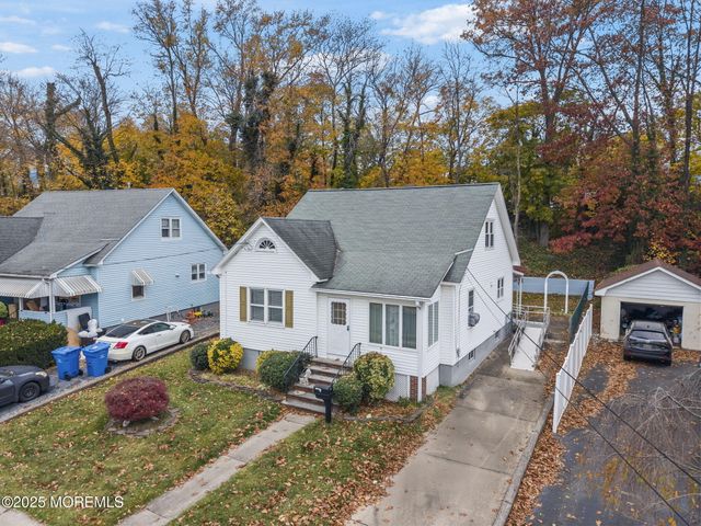 23 W Grochowiak Street, South River, NJ 08882