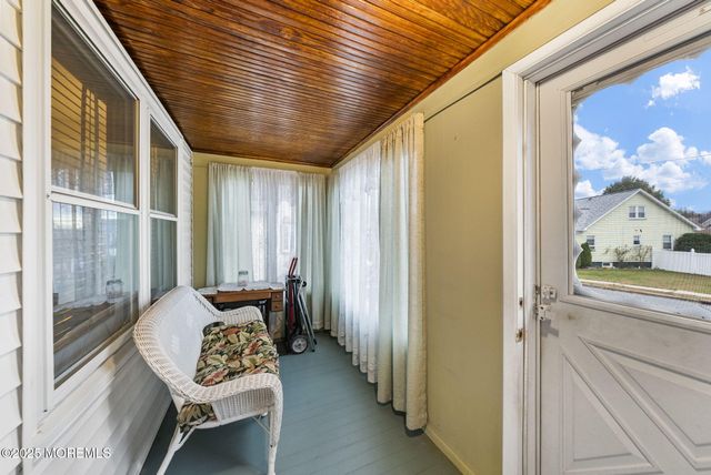 23 W Grochowiak Street, South River, NJ 08882