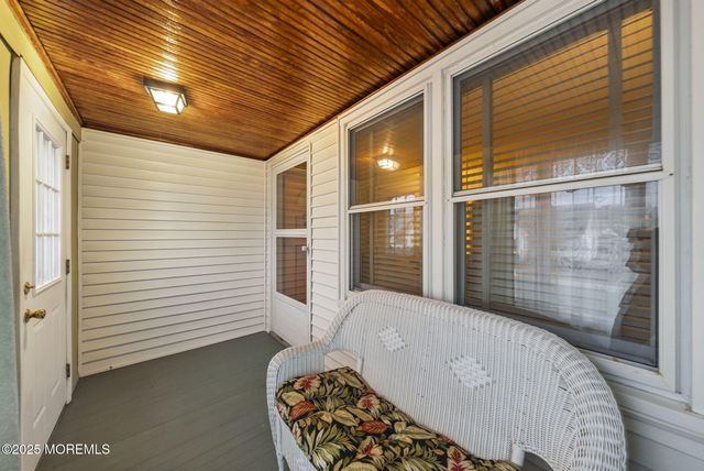 23 W Grochowiak Street, South River, NJ 08882