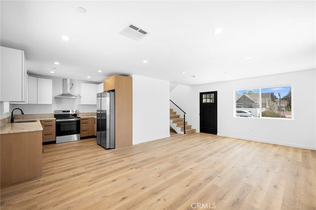 11047 Yarmouth Avenue, Granada Hills, CA 91344