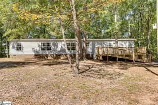 13373 Highway 101 S, Gray Court, SC 29645