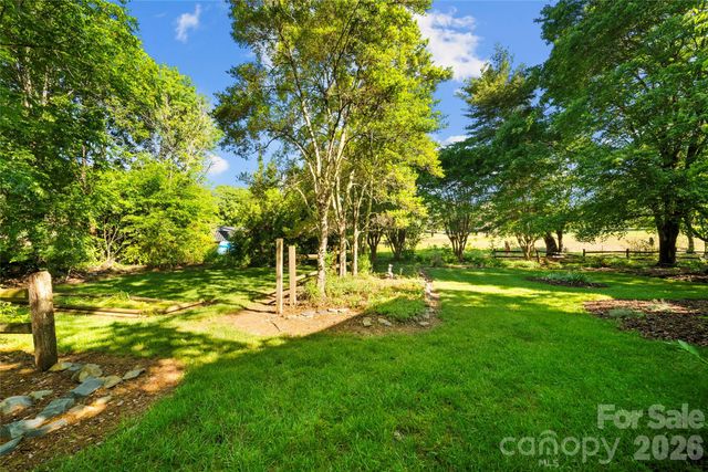 27211 Hedge Road, Albemarle, NC 28001