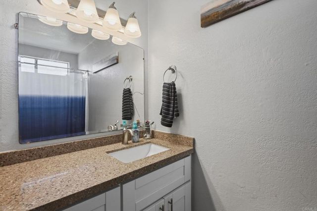 1627 Pentecost Way 8, San Diego, CA 92015