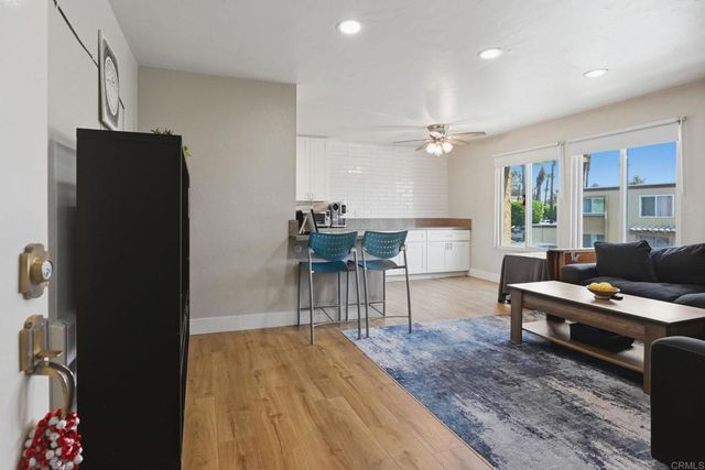 1627 Pentecost Way 8, San Diego, CA 92015