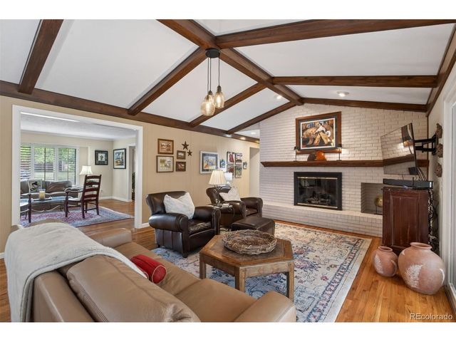 2002 Green Oaks Ln, Littleton, CO 80121