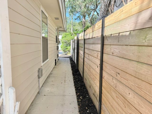 13 Lockhart Ln, St Augustine, FL 32080