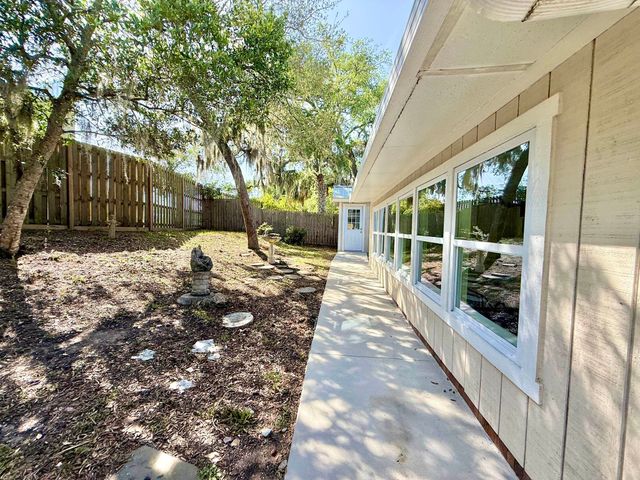 13 Lockhart Ln, St Augustine, FL 32080