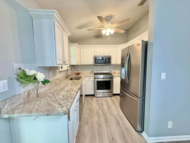 13 Lockhart Ln, St Augustine, FL 32080