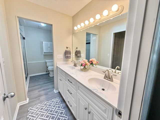 13 Lockhart Ln, St Augustine, FL 32080