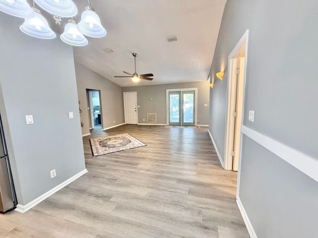 13 Lockhart Ln, St Augustine, FL 32080