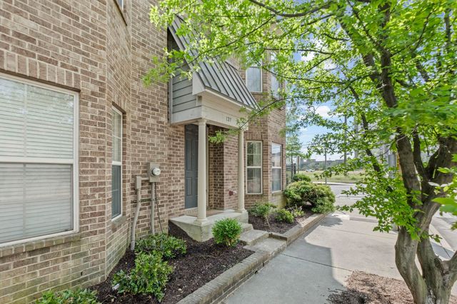 127 W CAROLINA AVE, Memphis, TN 38103