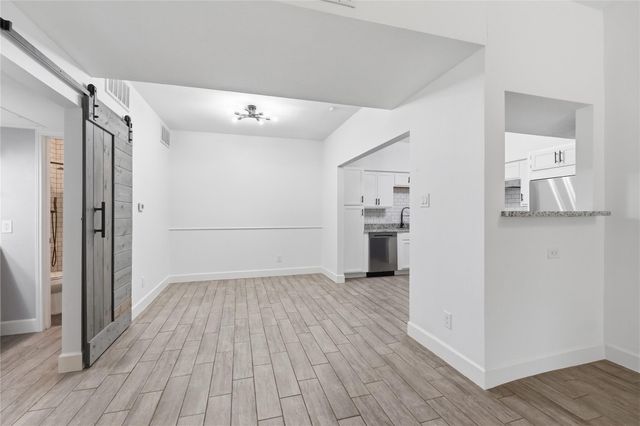 2100 Tanglewilde Street 378, Houston, TX 77063