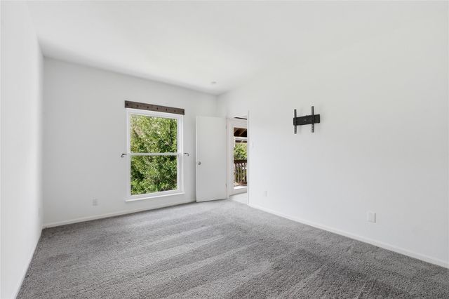 2100 Tanglewilde Street 378, Houston, TX 77063