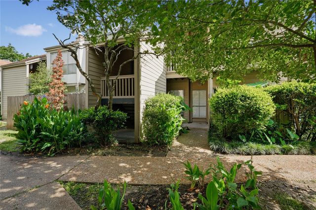2100 Tanglewilde Street 378, Houston, TX 77063