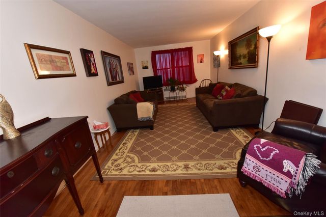 86-70 Francis Lewis Boulevard A46, Queens Village, NY 11427