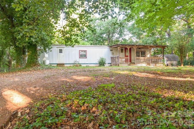 174 Laurel Lane, Lake Lure, NC 28746