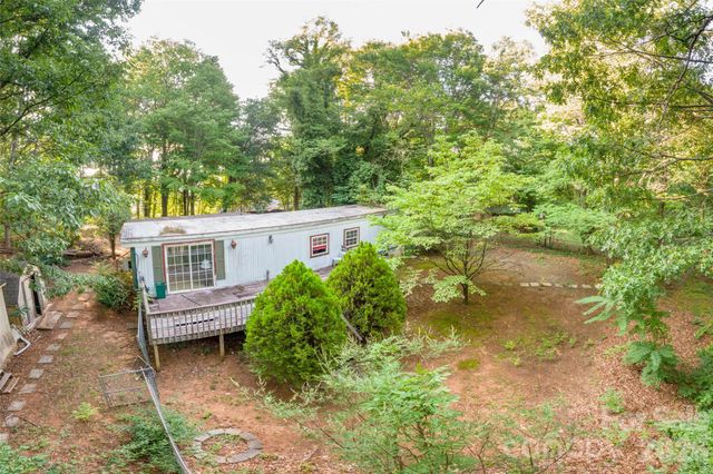 174 Laurel Lane, Lake Lure, NC 28746