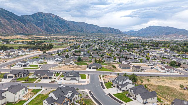 846 E 400 N, Salem, UT 84653