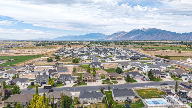 846 E 400 N, Salem, UT 84653