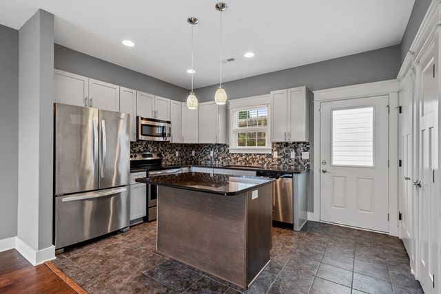 103 Porter Ter, Nashville, TN 37206