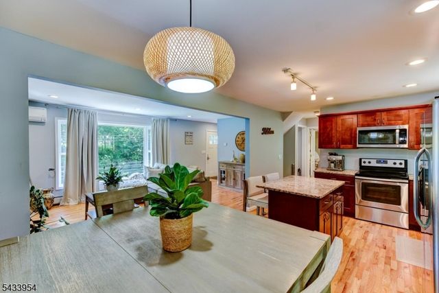 15 Glenside Trl, Sparta Twp., NJ 07871