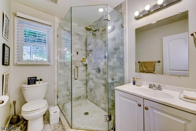 15 Glenside Trl, Sparta Twp., NJ 07871