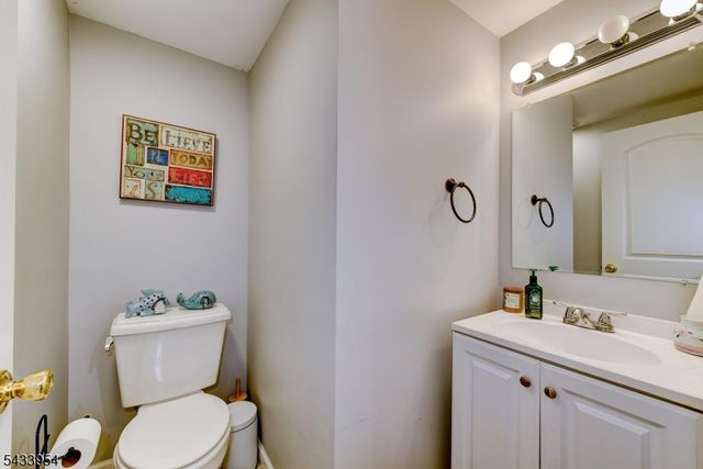 15 Glenside Trl, Sparta Twp., NJ 07871
