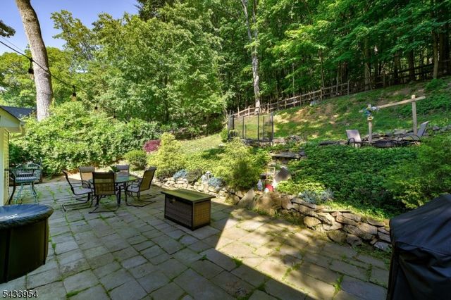 15 Glenside Trl, Sparta Twp., NJ 07871
