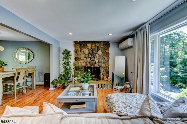15 Glenside Trl, Sparta Twp., NJ 07871
