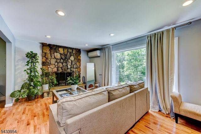 15 Glenside Trl, Sparta Twp., NJ 07871