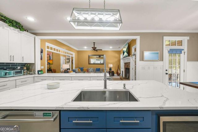 1267 Old Victron School Road, Hoschton, GA 30548
