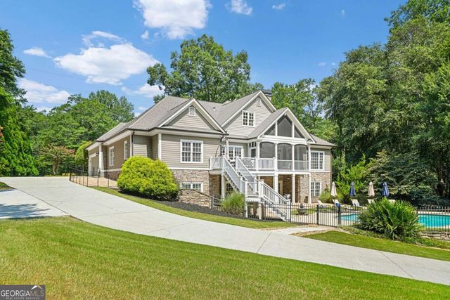 1267 Old Victron School Road, Hoschton, GA 30548