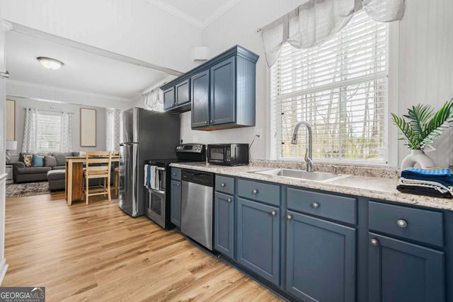 1267 Old Victron School Road, Hoschton, GA 30548