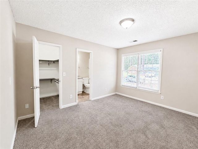 5552 Shawnee Trail, Norcross, GA 30071