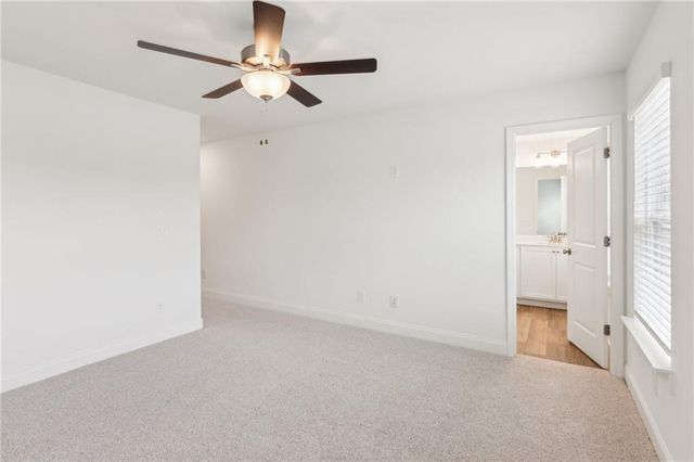 165 MILL CENTER Boulevard 204, Athens, GA 30606