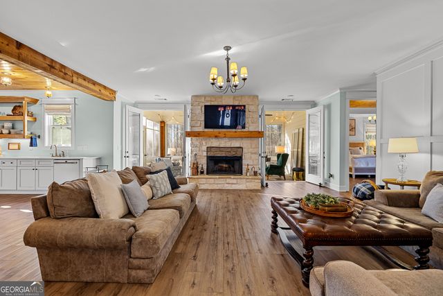 619 Old Greenville Road, Fayetteville, GA 30215