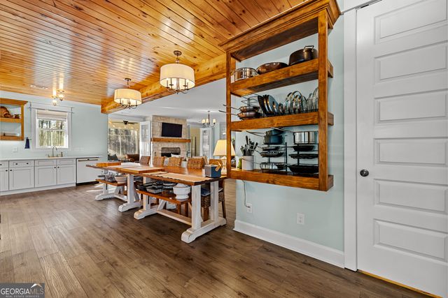 619 Old Greenville Road, Fayetteville, GA 30215