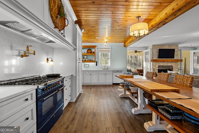 619 Old Greenville Road, Fayetteville, GA 30215