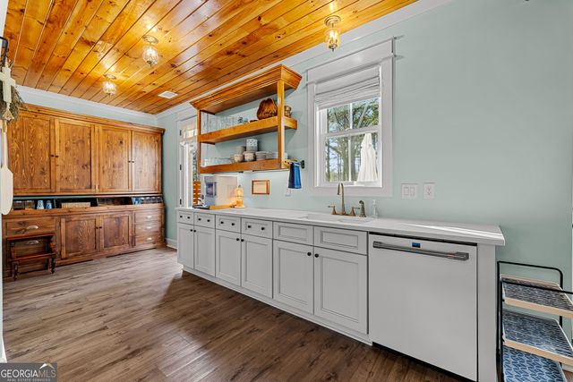 619 Old Greenville Road, Fayetteville, GA 30215