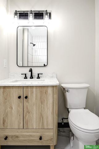 813 Janes View Street, Papillion, NE 68046