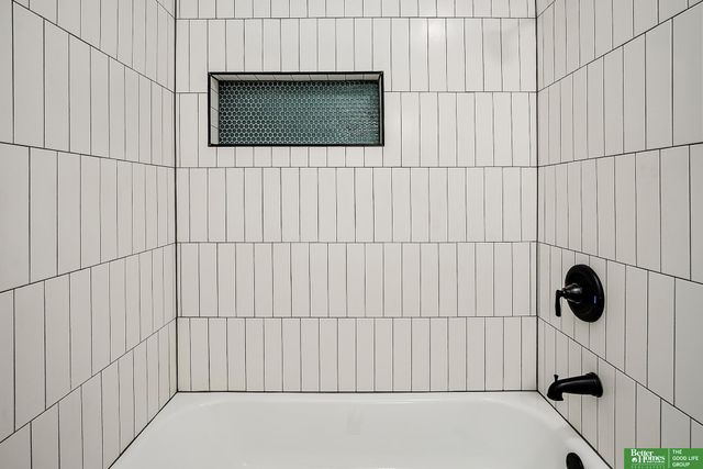 813 Janes View Street, Papillion, NE 68046