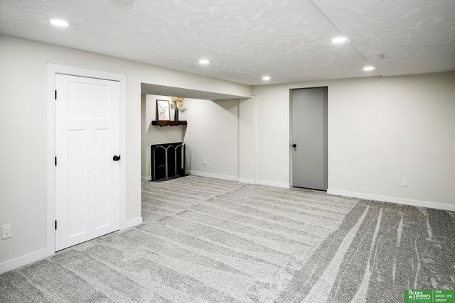 813 Janes View Street, Papillion, NE 68046