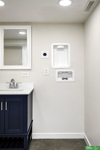 813 Janes View Street, Papillion, NE 68046