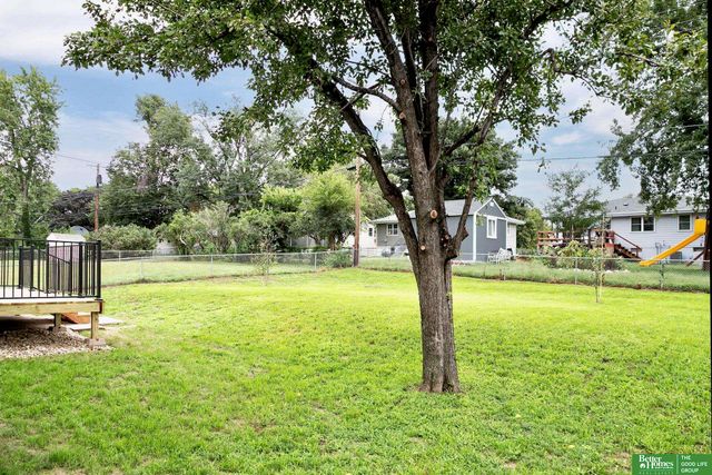 813 Janes View Street, Papillion, NE 68046