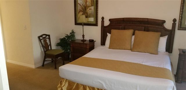 3060 PIRATES RETREAT COURT 106, Kissimmee, FL 34747