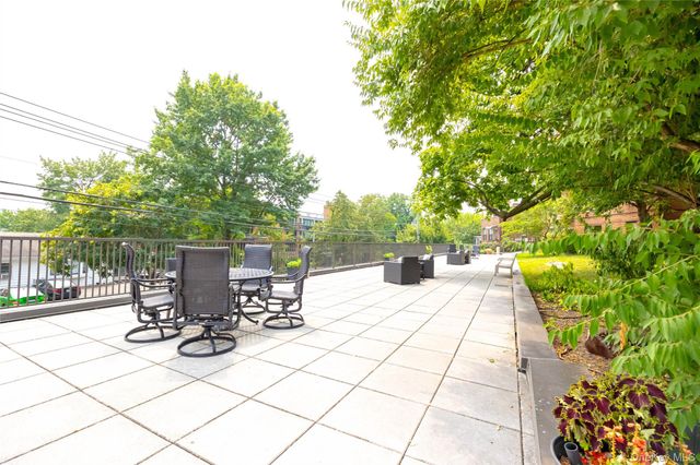 3636 Greystone ave 3L, Bronx, NY 10463