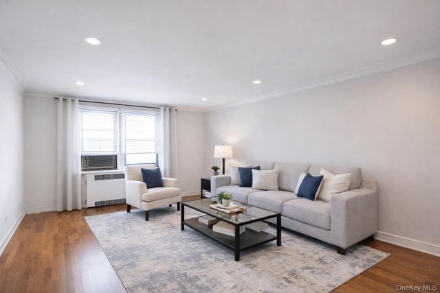 3636 Greystone ave 3L, Bronx, NY 10463