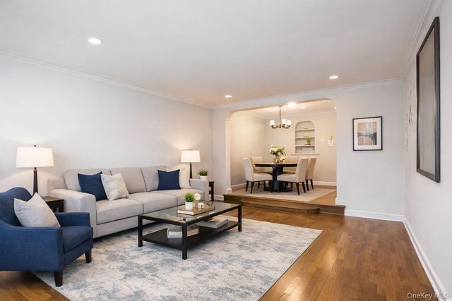 3636 Greystone ave 3L, Bronx, NY 10463