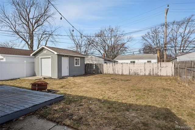 27707 Goldin Drive, Madison Heights, MI 48071